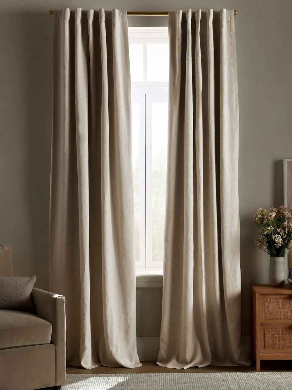 Quince NWOT European Linen True Blackout Curtain, 96x96, flax. Single panel